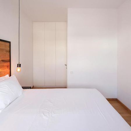 Amazing Suite At Glyfada With Sea View & Jacuzzi เอเธนส์ ภายนอก รูปภาพ